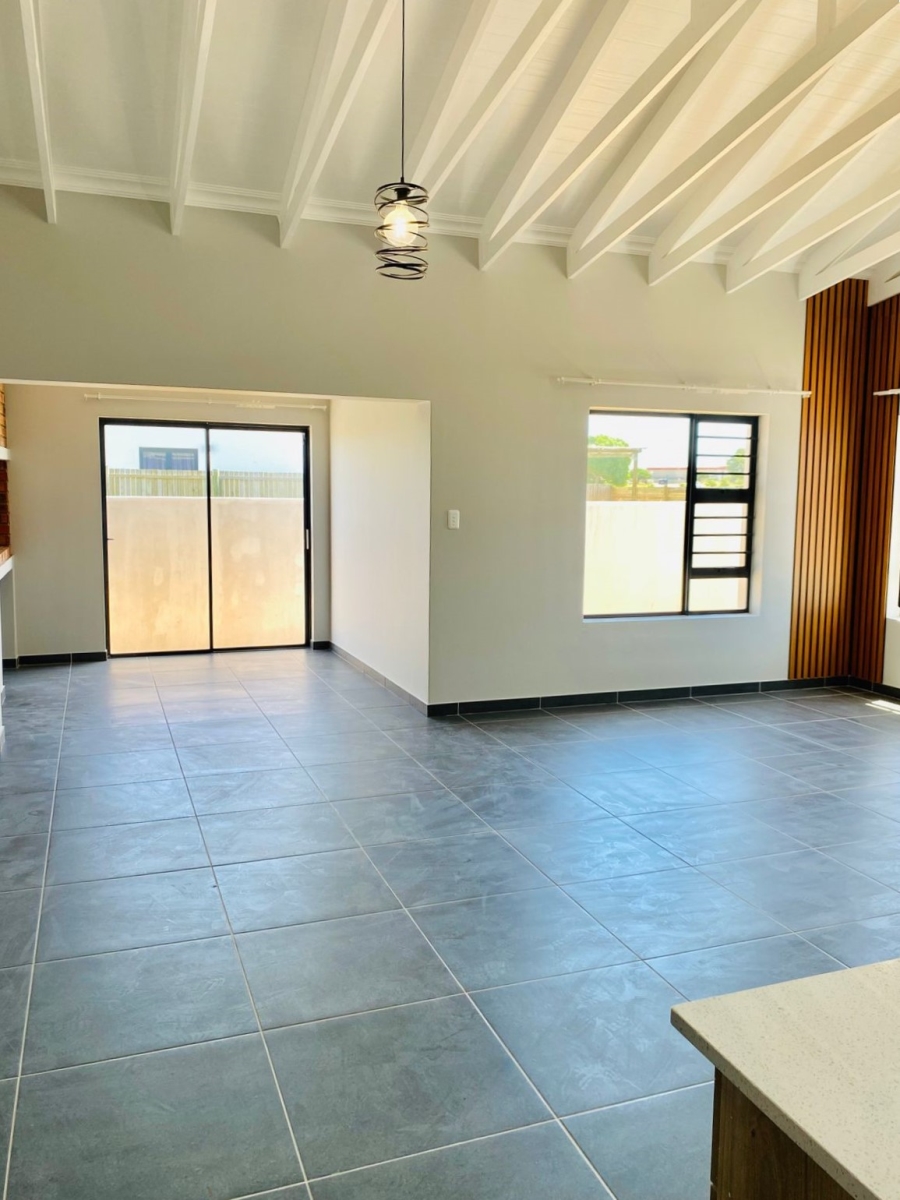 3 Bedroom Property for Sale in Fountains Estate Eastern Cape